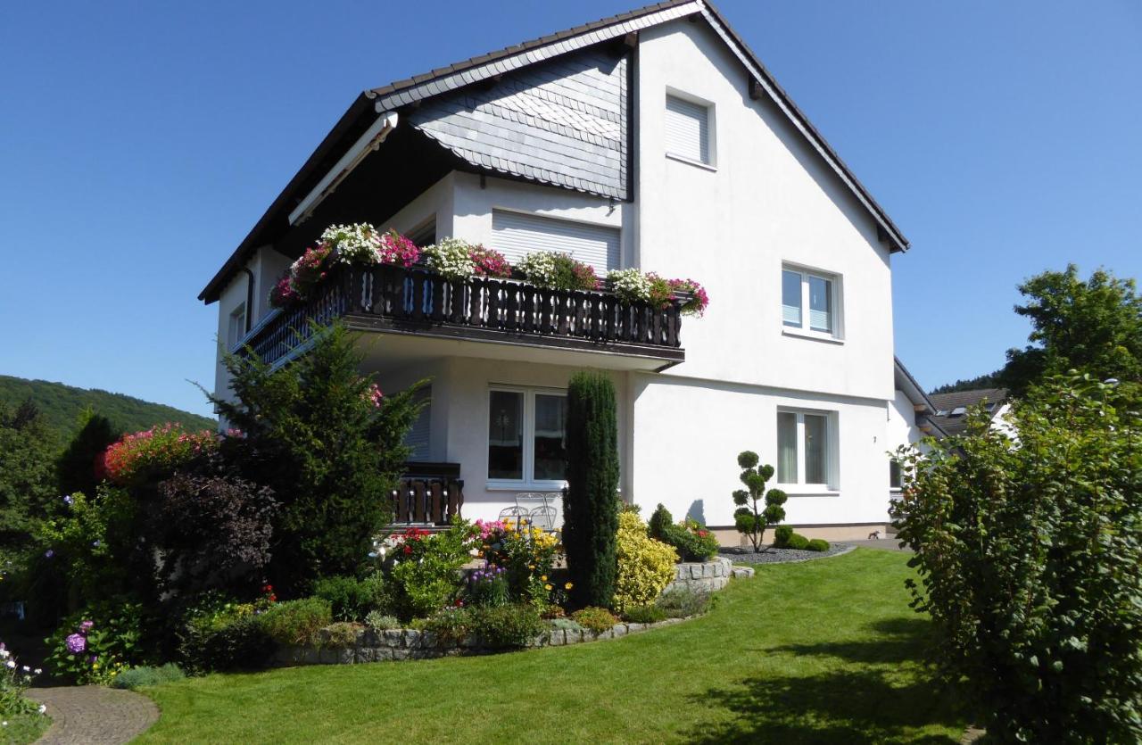 Ferienwohnung Waltraud Brilon Exterior photo