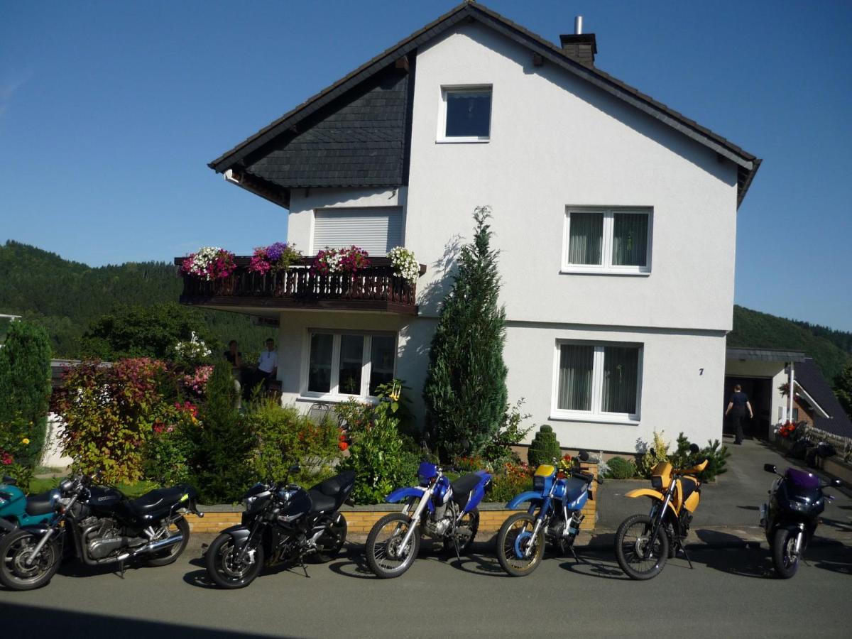 Ferienwohnung Waltraud Brilon Exterior photo